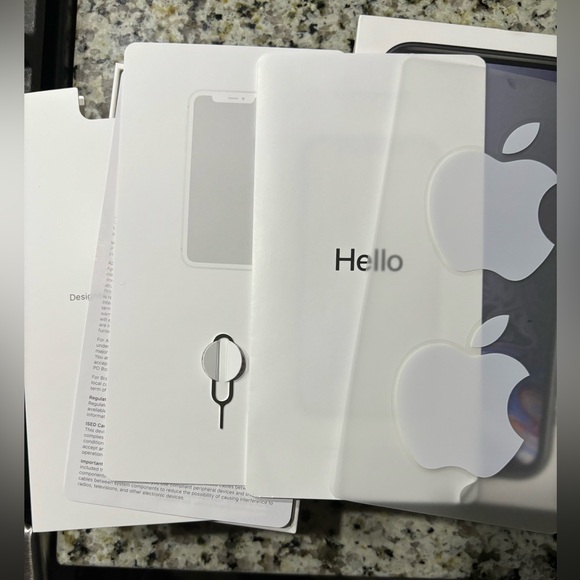 🌿 Apple IPhone XR Box - Picture 6 of 6